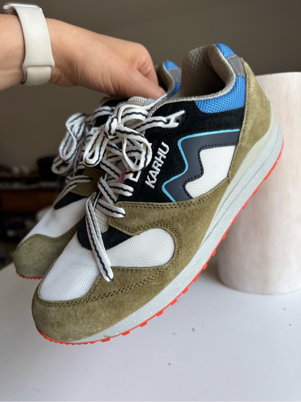 Karhu Synchron Sneakers – EU 45 / US 10.5